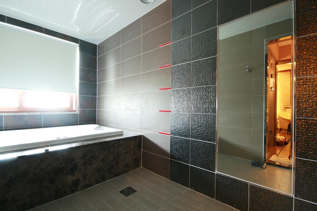 Cheonan Best B Hotel Room photo